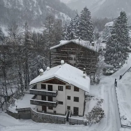 Accogliente In Mansarda * Courmayeur